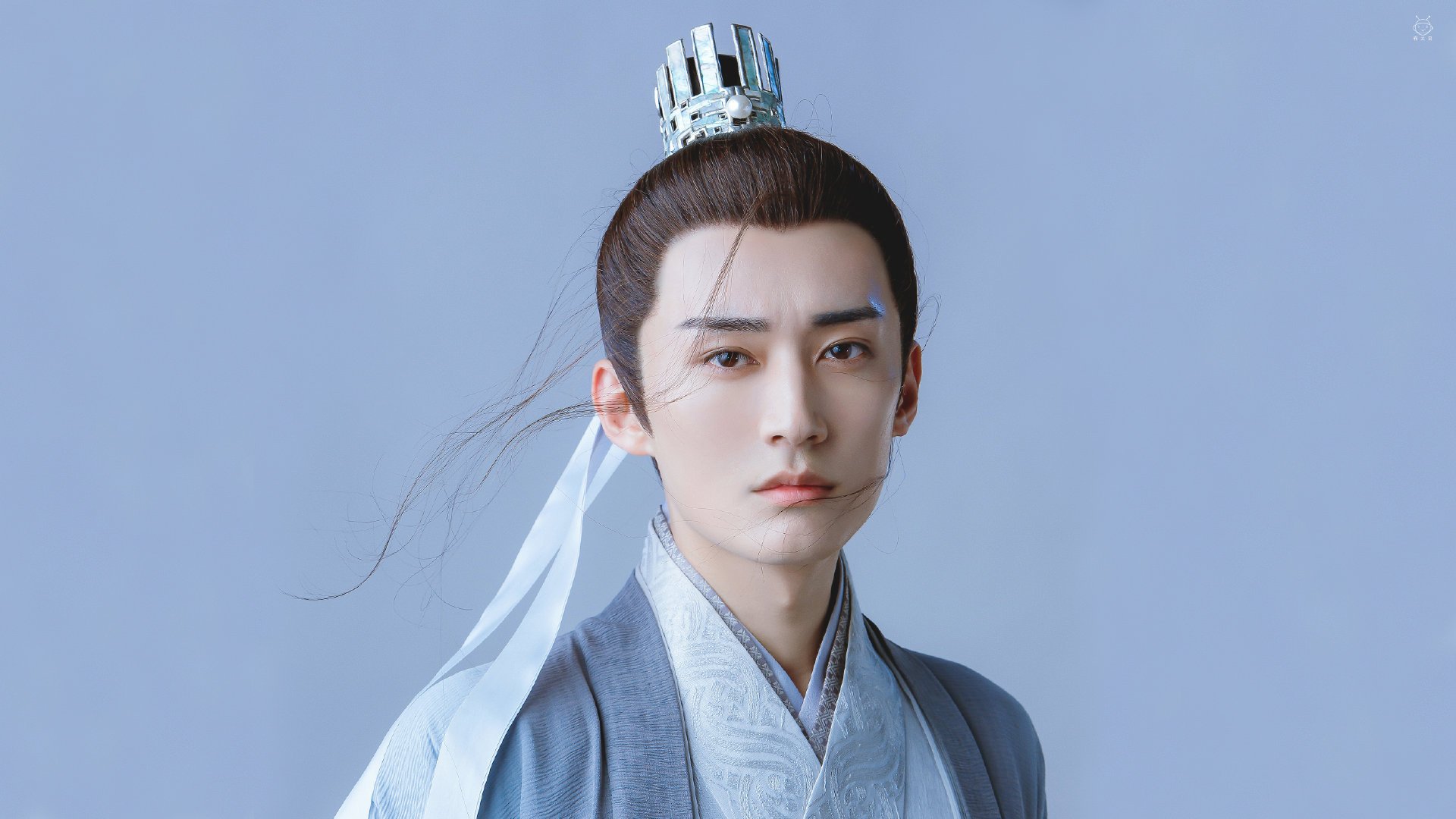 九游登录入口-“惊天逆转！抢先领先后被逆转，剧情反转精彩纷呈”，惊天逆转最后捡走u盘的人是谁